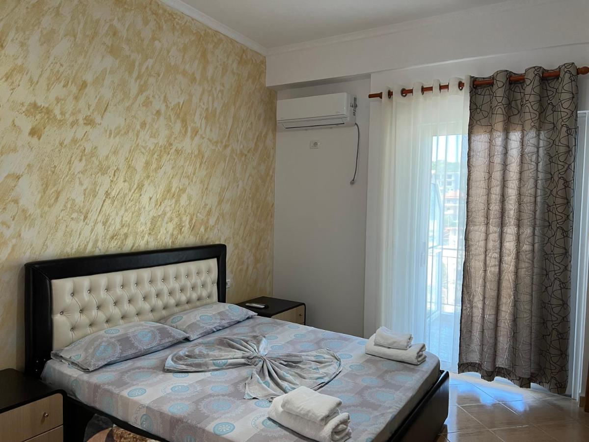 Hotel Frida Himare Exteriör bild